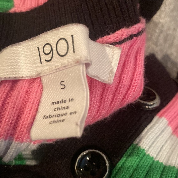 Sweater - Picture 2 of 2